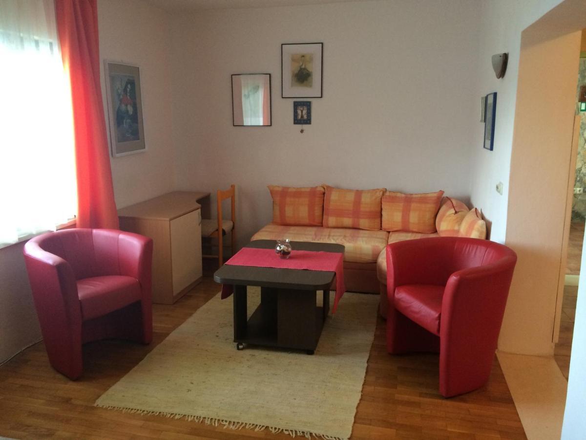 Apartments Tomovic Lumbarda Exterior photo